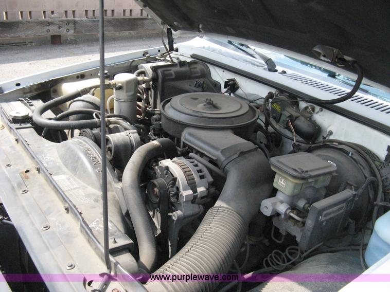 image for item A4303 1993 Chevrolet S10 pickup truck