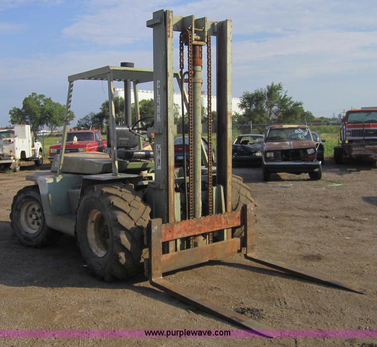 image for item A4709 Clark IT80D forklift