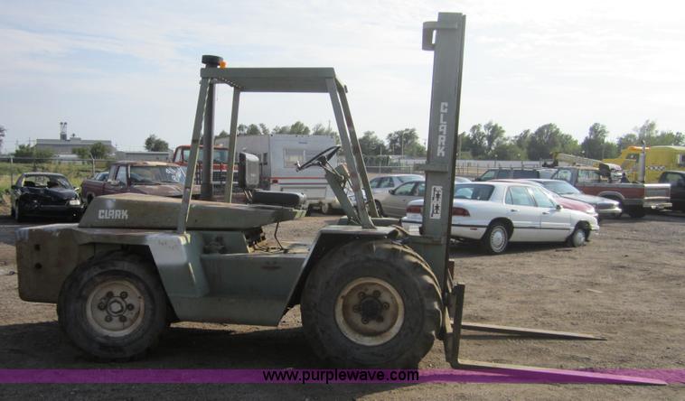 image for item A4709 Clark IT80D forklift