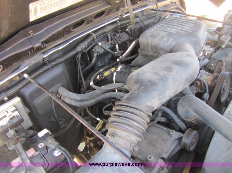 image for item A5062 1999 Jeep Wrangler SE SUV