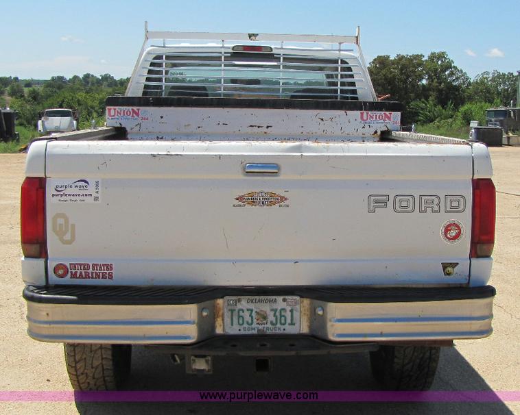 image for item A5065 1995 Ford F350 XL crew cab pickup truck