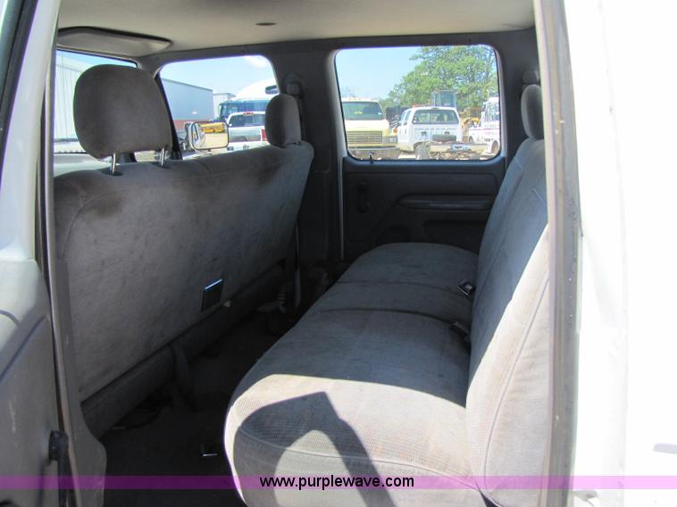 image for item A5065 1995 Ford F350 XL crew cab pickup truck