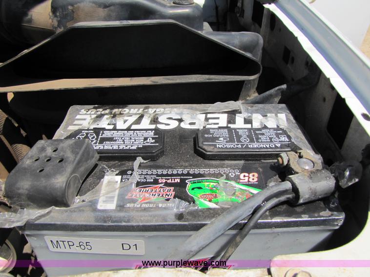 image for item A5065 1995 Ford F350 XL crew cab pickup truck