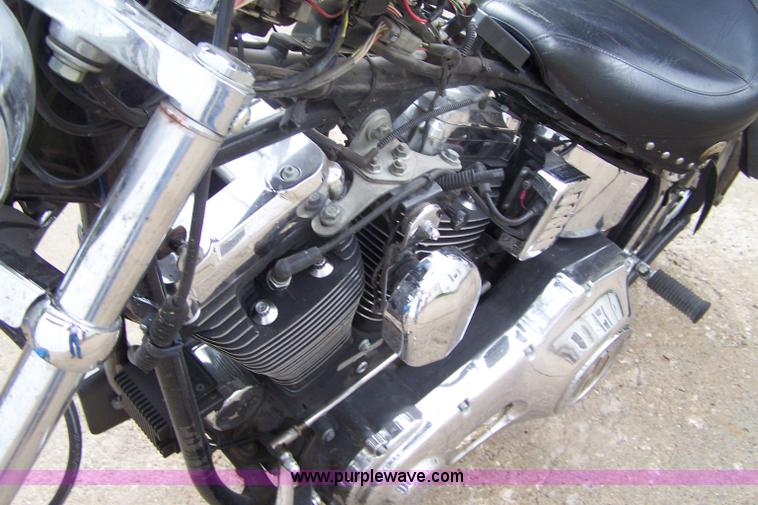 image for item A9514 1998 Harley Davidson Softail Custom motorcycle