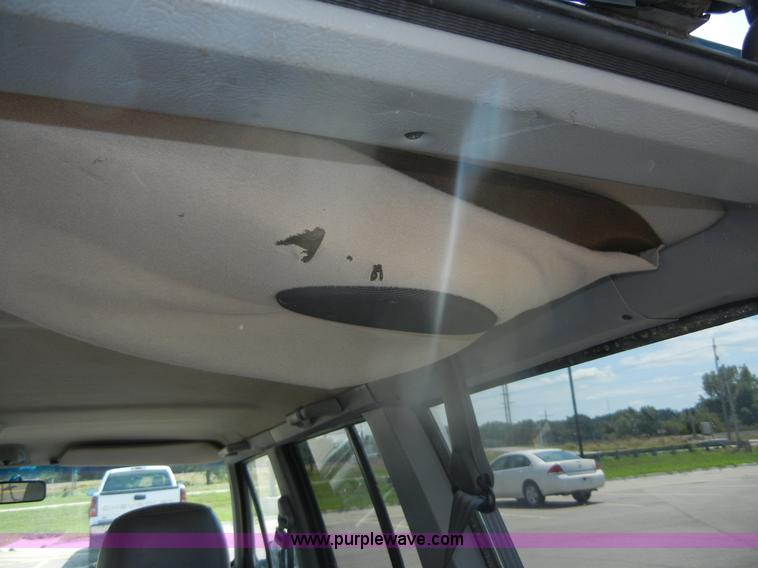 image for item A9997 1996 Jeep Cherokee Country SUV