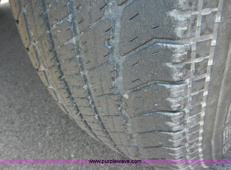 image for item A9997 1996 Jeep Cherokee Country SUV