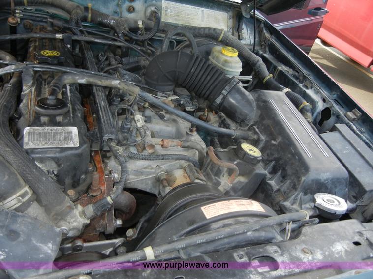 image for item A9997 1996 Jeep Cherokee Country SUV