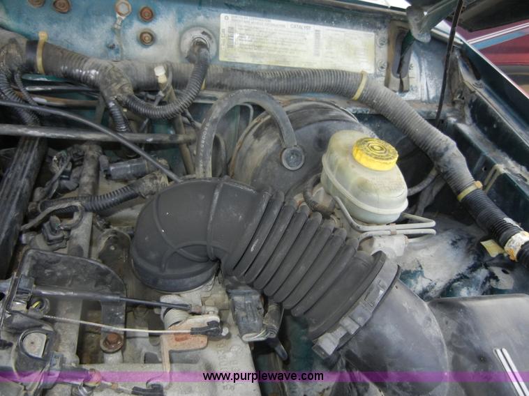 image for item A9997 1996 Jeep Cherokee Country SUV