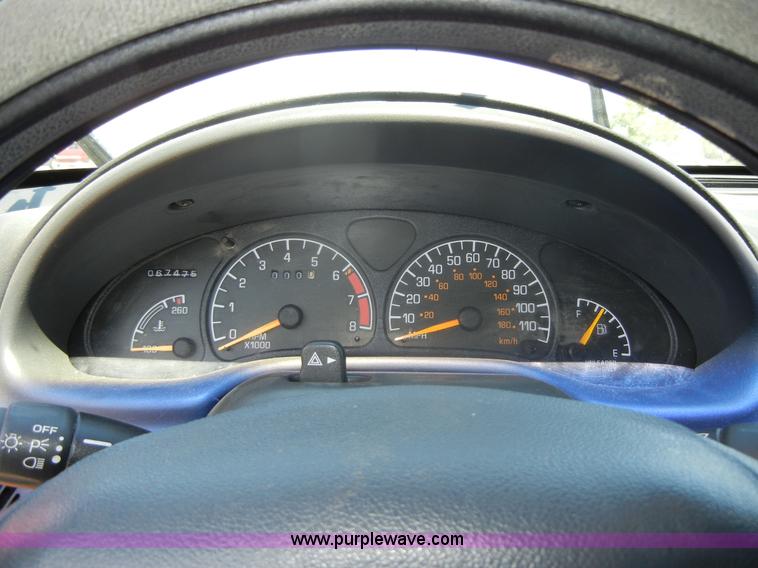image for item A9998 1997 Pontiac Grand Am SE