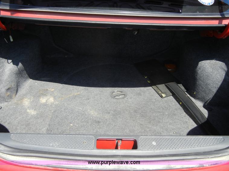 image for item A9998 1997 Pontiac Grand Am SE