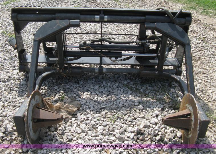 image for item B9521 Bobcat sod layer attachment