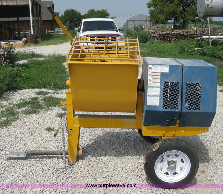 image for item B9530 2009 Stone 655PM mobile cement mixer