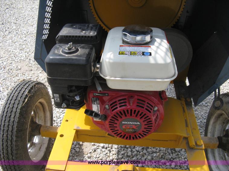 image for item B9530 2009 Stone 655PM mobile cement mixer