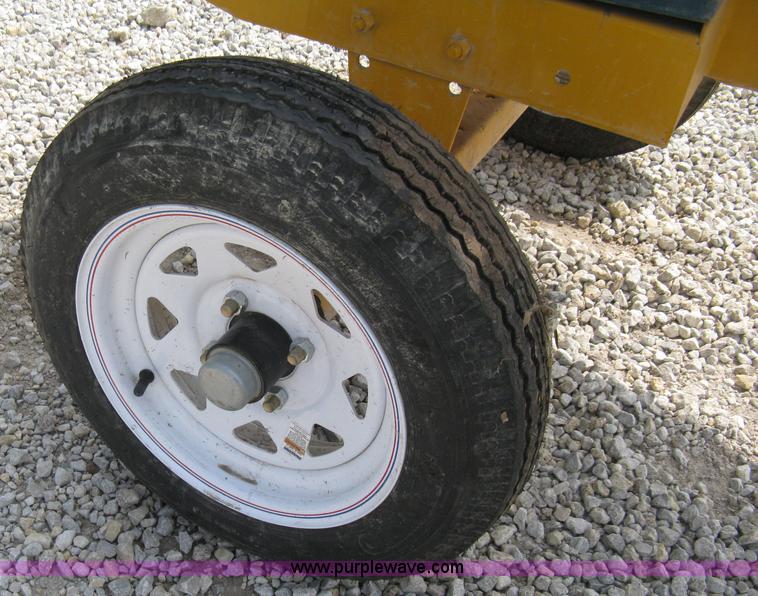 image for item B9530 2009 Stone 655PM mobile cement mixer