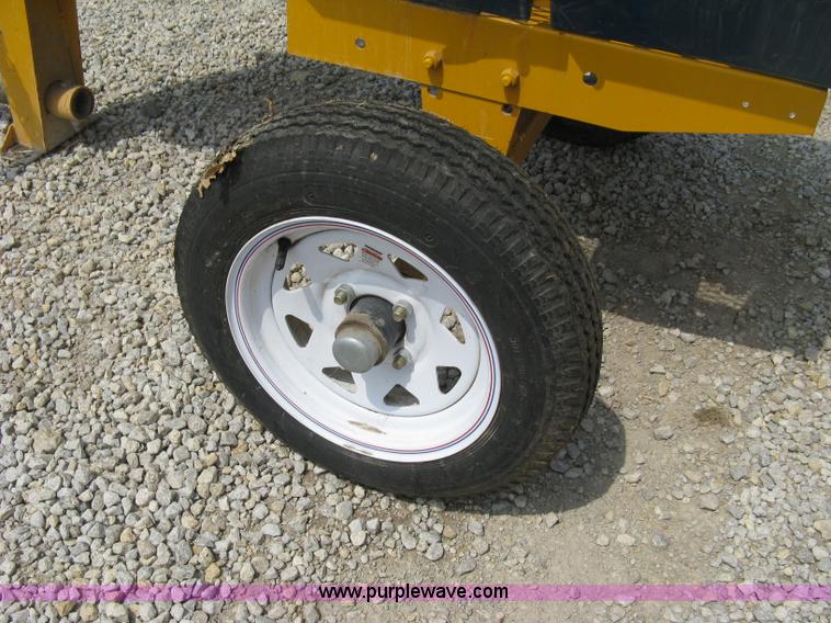 image for item B9530 2009 Stone 655PM mobile cement mixer