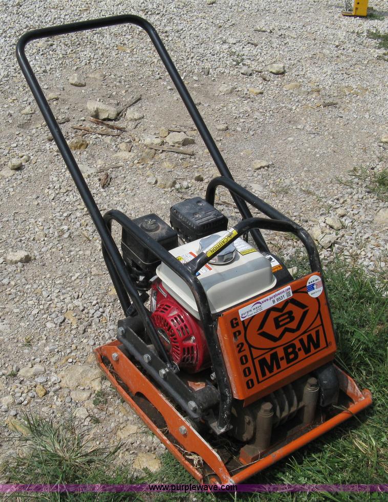 image for item B9531 MBW GP2000 plate compactor