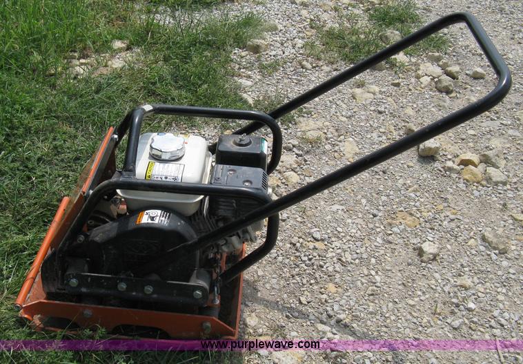 image for item B9531 MBW GP2000 plate compactor