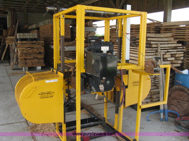 image for item B9532 Log Master LM1 portable band saw sawmill