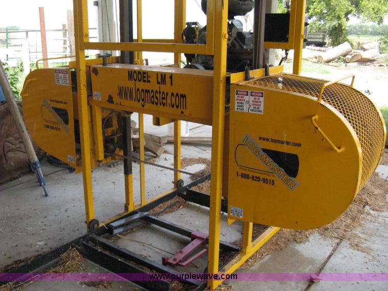 image for item B9532 Log Master LM1 portable band saw sawmill