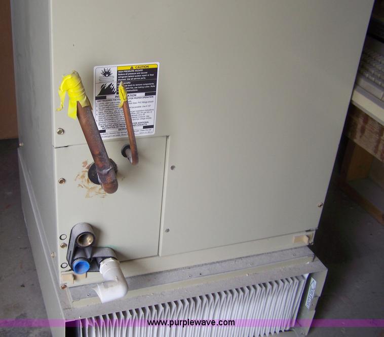 image for item C9271 AC unit and AC blower unit