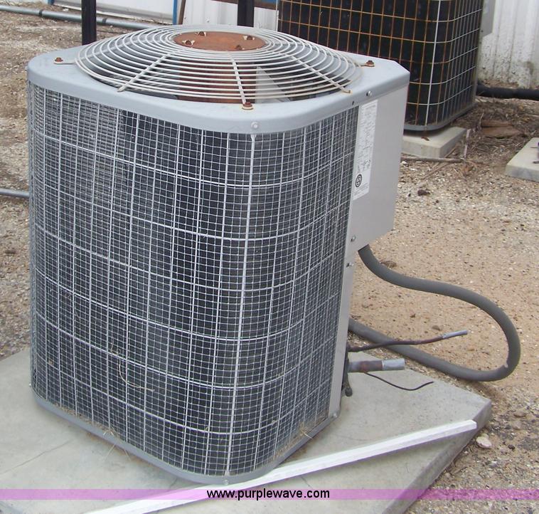 image for item C9271 AC unit and AC blower unit