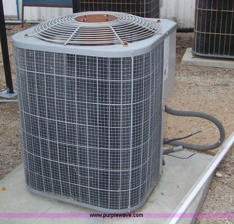 image for item C9271 AC unit and AC blower unit