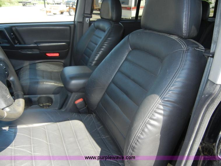 image for item D9683 1998 Jeep Grand Cherokee Laredo SE SUV