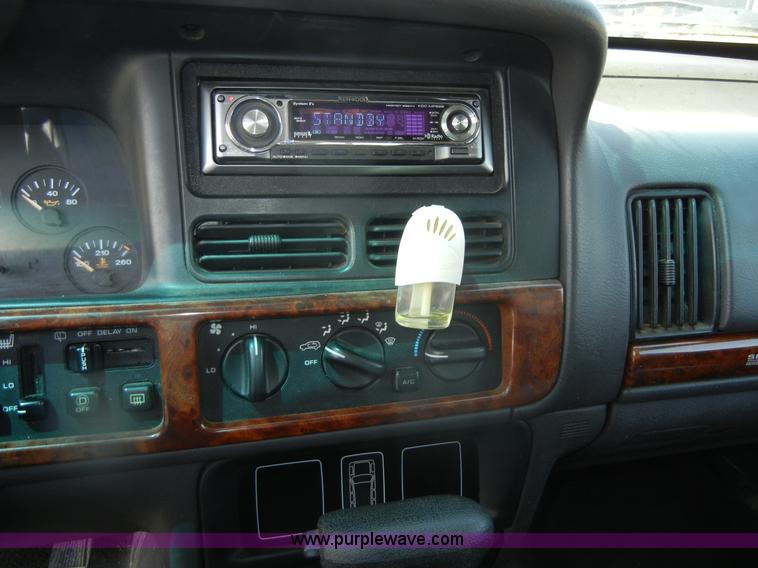 image for item D9683 1998 Jeep Grand Cherokee Laredo SE SUV