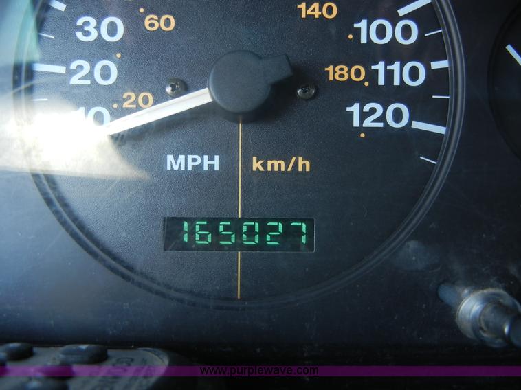 image for item D9683 1998 Jeep Grand Cherokee Laredo SE SUV