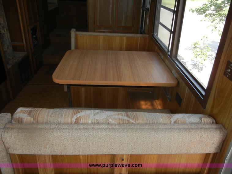 image for item D9752 1986 Fleetwood Prowler 30' fifth wheel camper