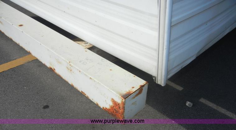 image for item D9752 1986 Fleetwood Prowler 30' fifth wheel camper