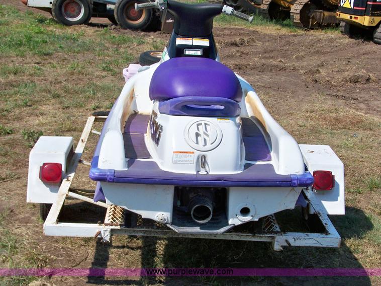 image for item F9761 Kawasaki 750 Xi Sport jet ski