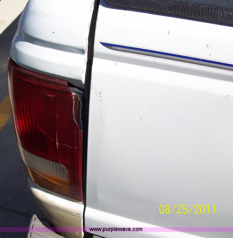 image for item A1244 1994 Ford Ranger XLT extended cab pickup truck