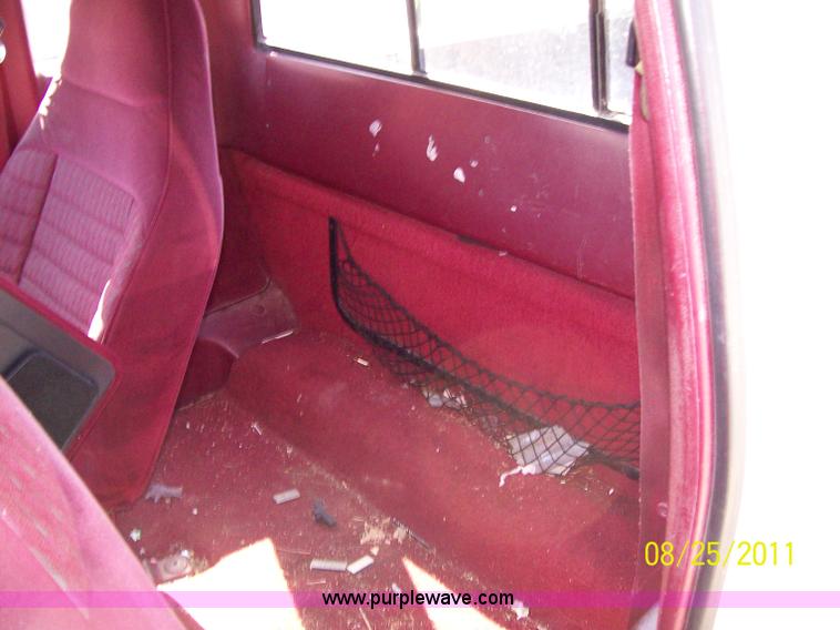 image for item A1244 1994 Ford Ranger XLT extended cab pickup truck