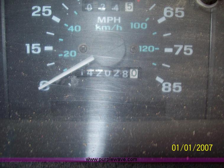 image for item A1244 1994 Ford Ranger XLT extended cab pickup truck