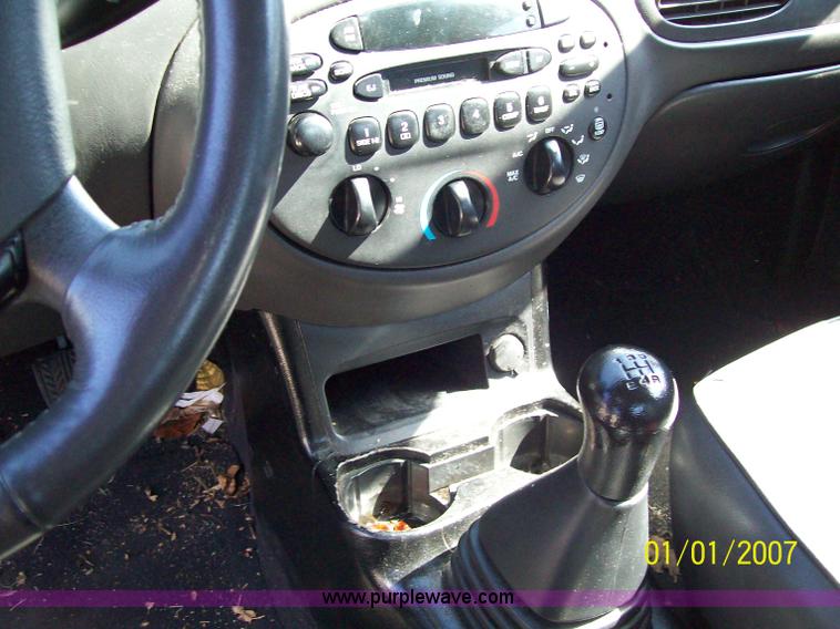 image for item A1246 2000 Ford Escort ZX2