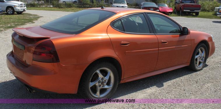image for item A2723 2004 Pontiac Grand Prix GTP
