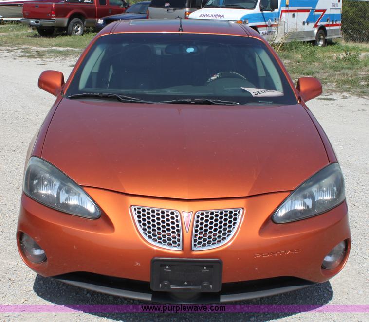 image for item A2723 2004 Pontiac Grand Prix GTP