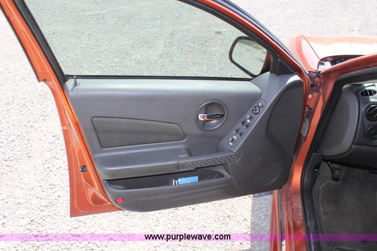 image for item A2723 2004 Pontiac Grand Prix GTP