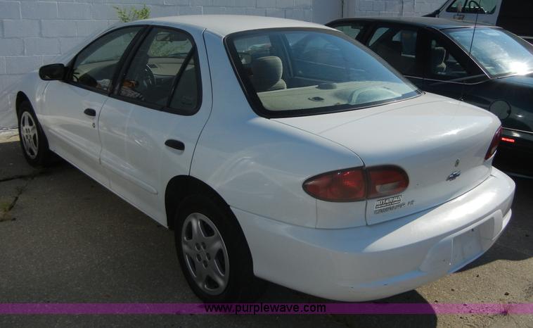 image for item D9503 2000 Chevrolet Cavalier LS