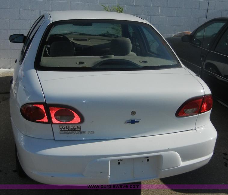image for item D9503 2000 Chevrolet Cavalier LS