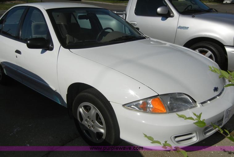 image for item D9503 2000 Chevrolet Cavalier LS
