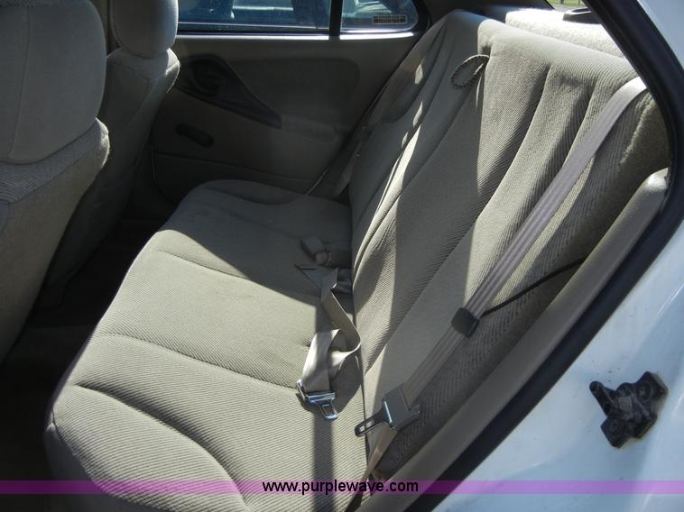 image for item D9503 2000 Chevrolet Cavalier LS