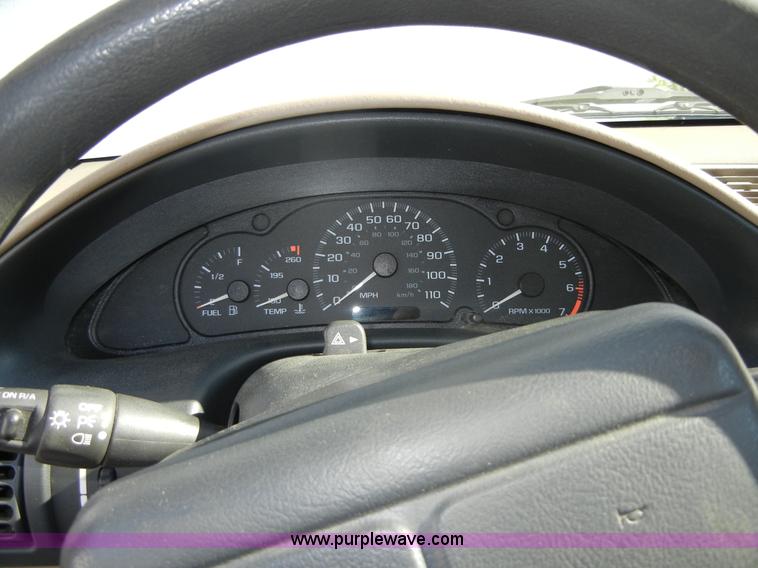 image for item D9503 2000 Chevrolet Cavalier LS