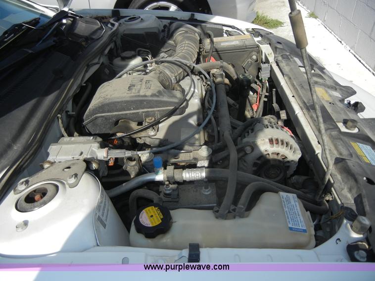 image for item D9503 2000 Chevrolet Cavalier LS