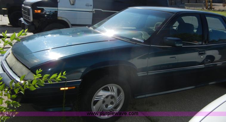 image for item D9504 1995 Pontiac Grand Prix SE