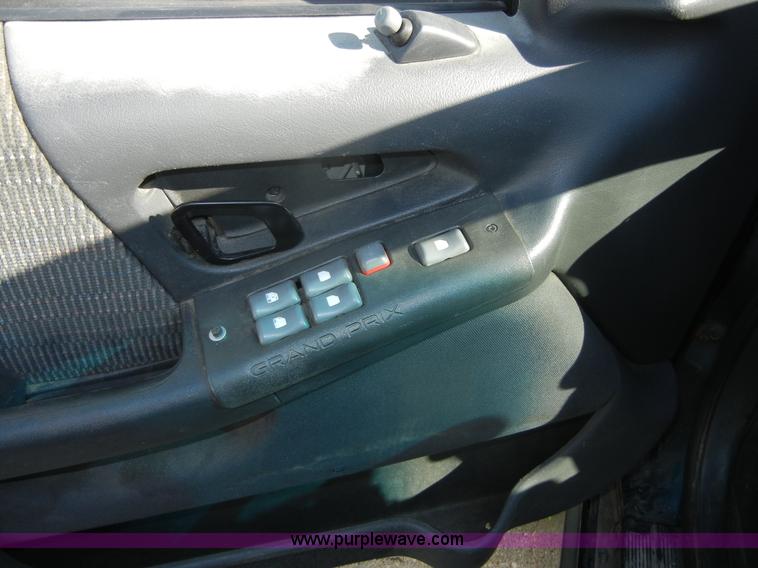 image for item D9504 1995 Pontiac Grand Prix SE