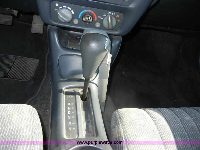 image for item D9504 1995 Pontiac Grand Prix SE