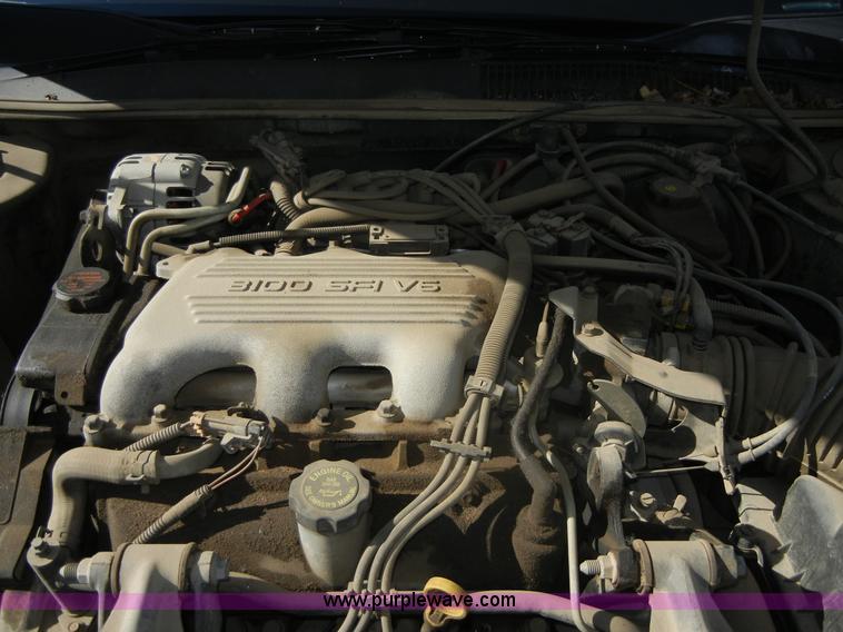 image for item D9504 1995 Pontiac Grand Prix SE