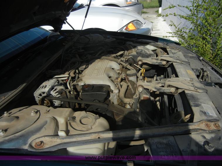 image for item D9504 1995 Pontiac Grand Prix SE